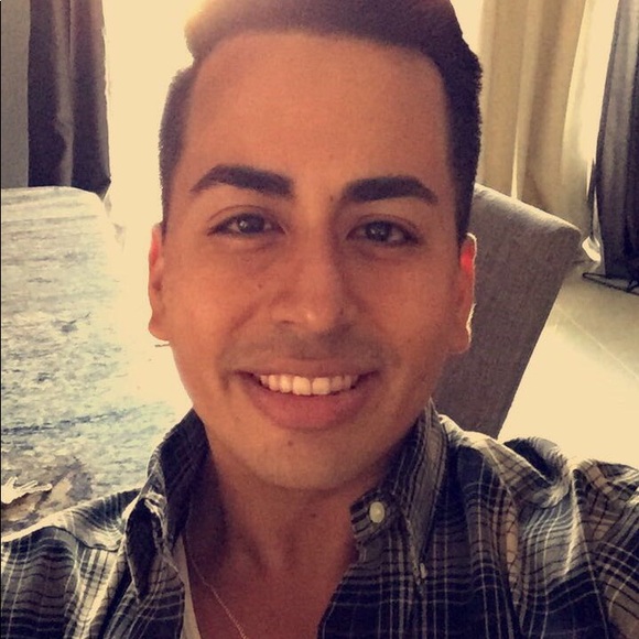 Meet your Posher, Edwin - Picture 5 of 7